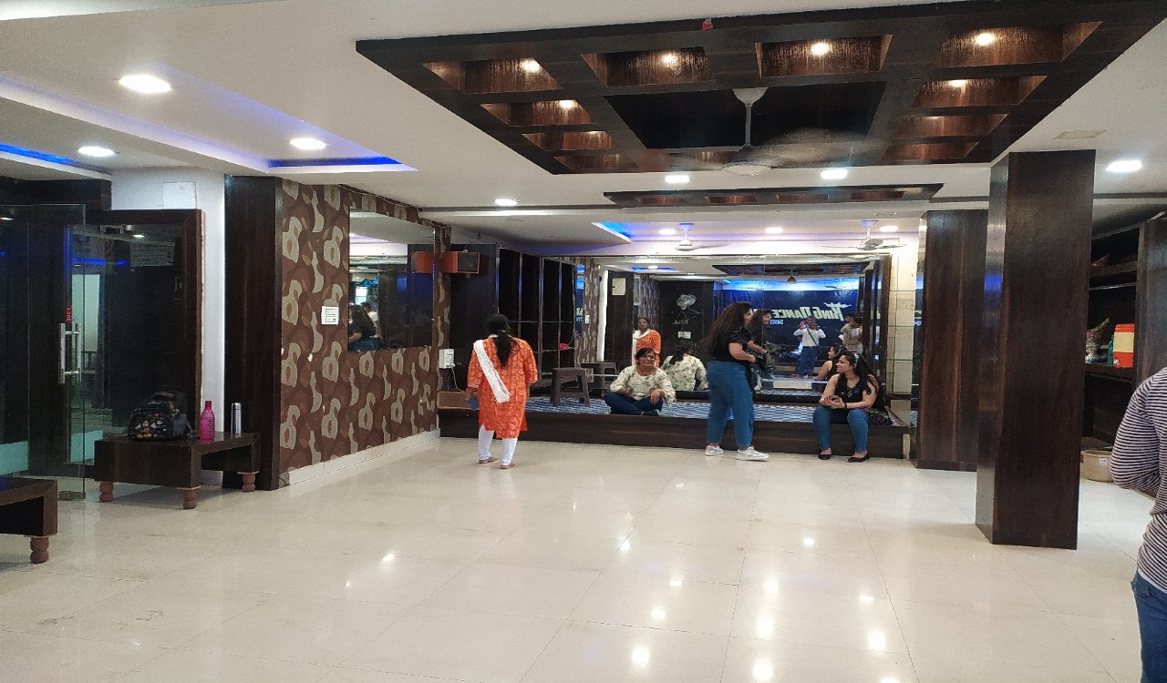 King Dance Academy