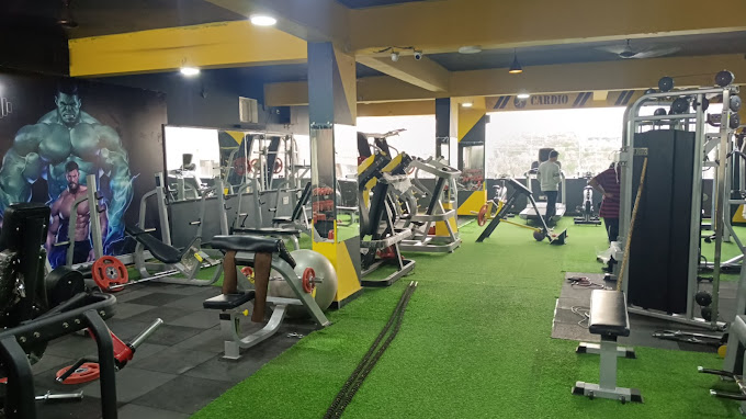 Fitness First Unisex Gym
