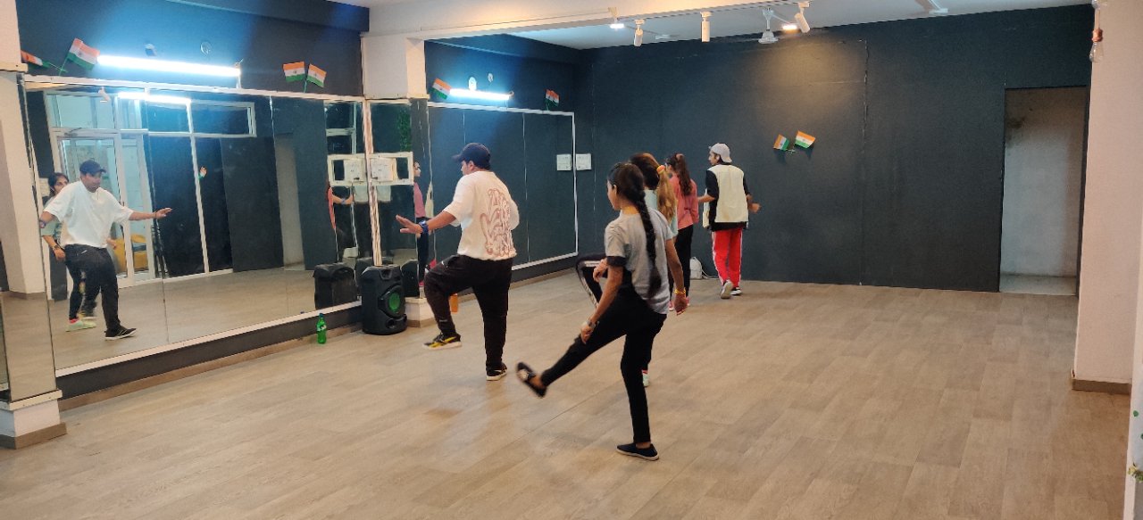 Thunder Dance Studio